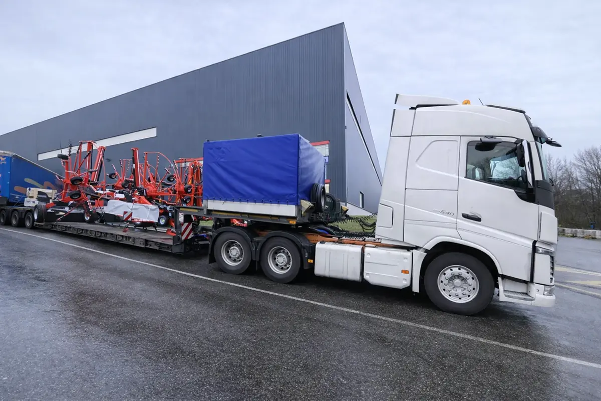 Special cargo transport